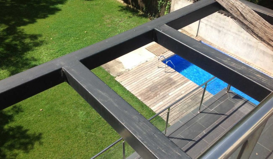 casa en venta con piscina en valldoreix