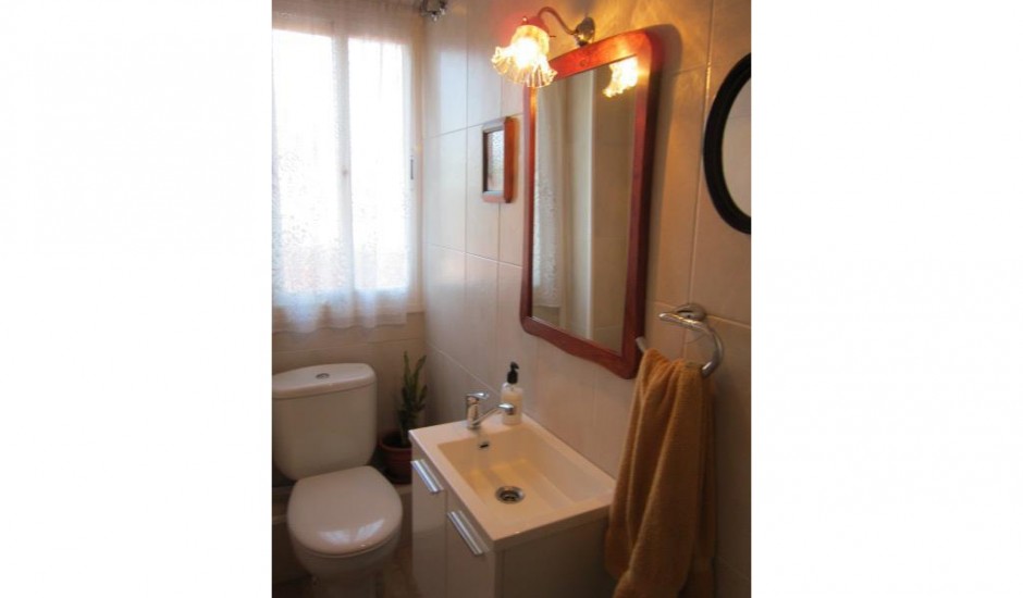 small bathrom