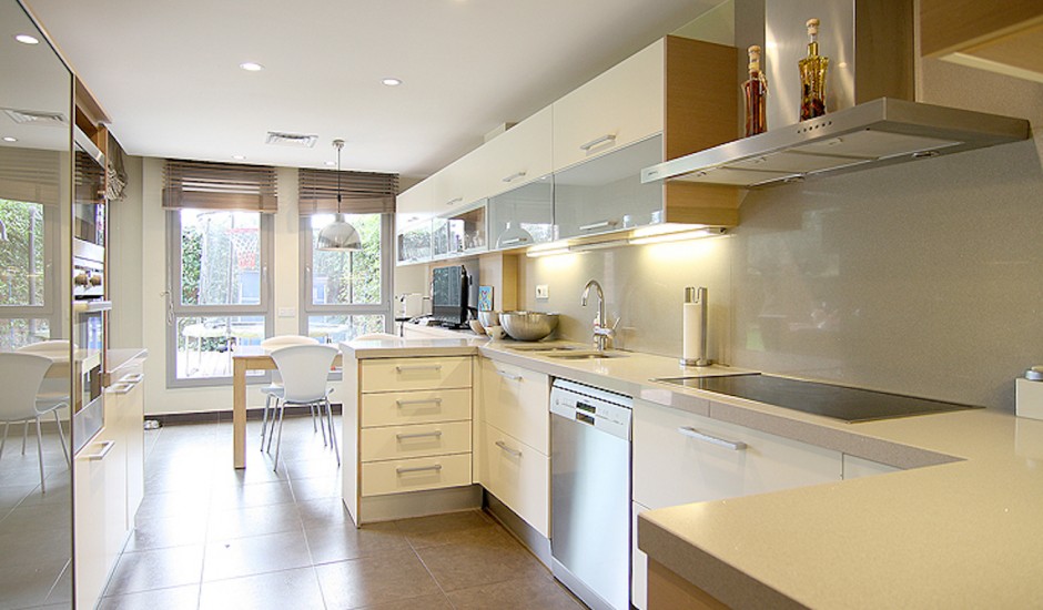 19492014111414811796