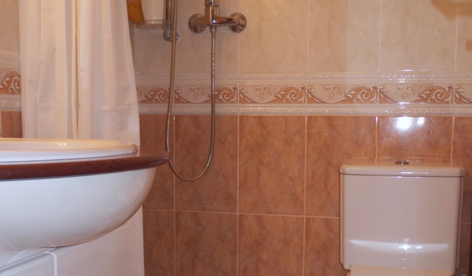 17a 2º Baño planta 2